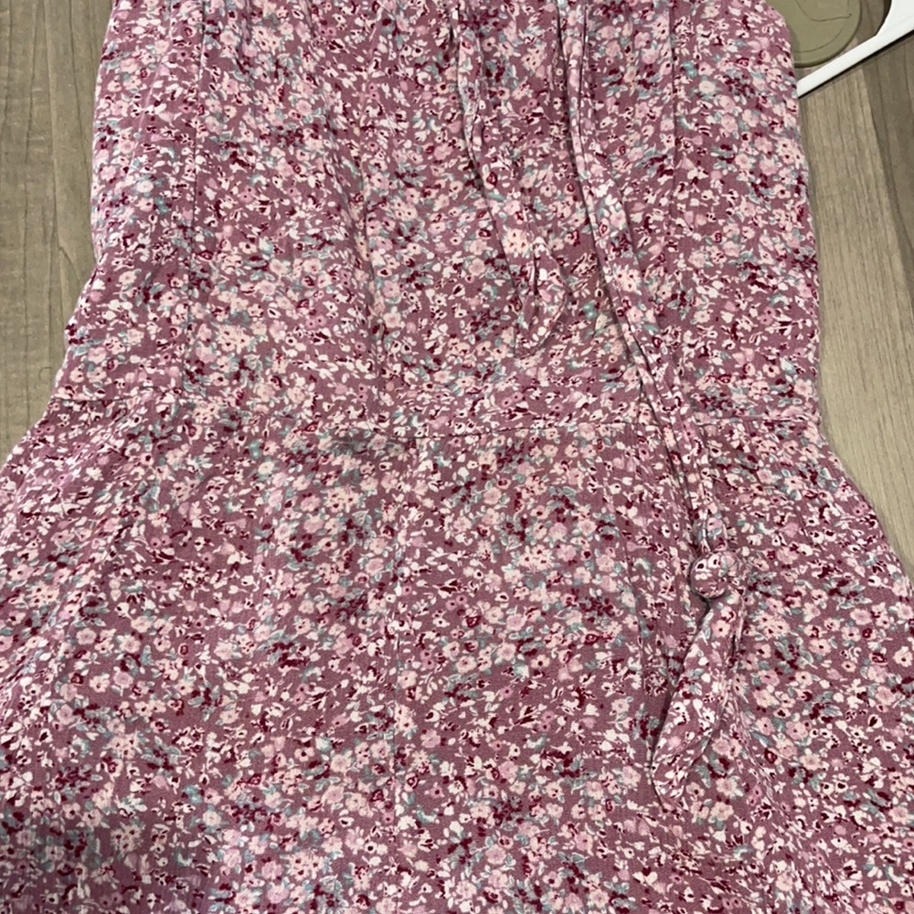 Romper - Picture 3 of 5